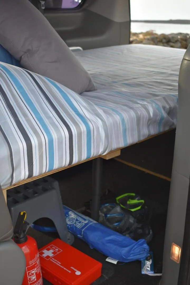 Furgocamper Van H1 Тетир 0*,  Испания